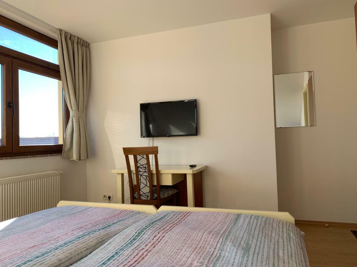 Vinarija Zlatar Hotel Luaran gambar