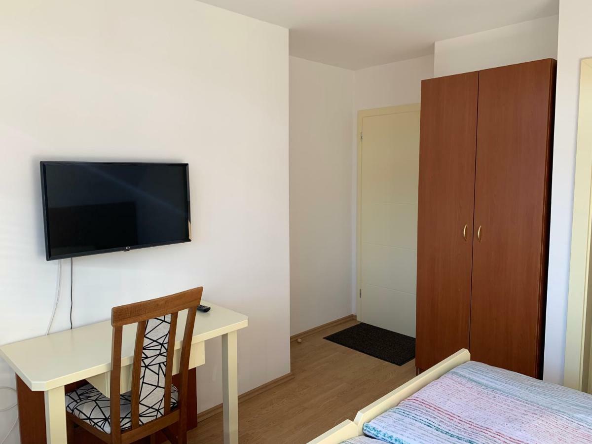 Vinarija Zlatar Hotel Luaran gambar