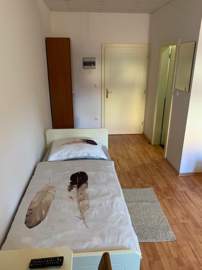 Vinarija Zlatar Hotel Luaran gambar