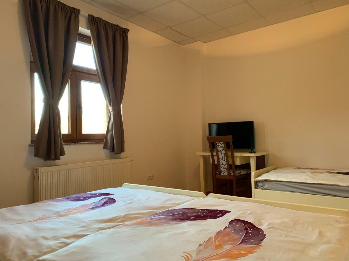 Vinarija Zlatar Hotel Luaran gambar