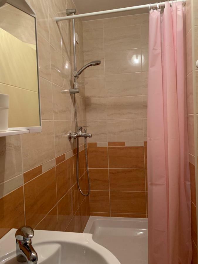 Vinarija Zlatar Hotel Luaran gambar