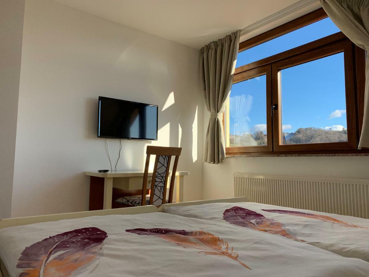 Vinarija Zlatar Hotel Luaran gambar